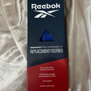 Reebok MemoryTech Massage 2.0 Footbed in Blue and Red